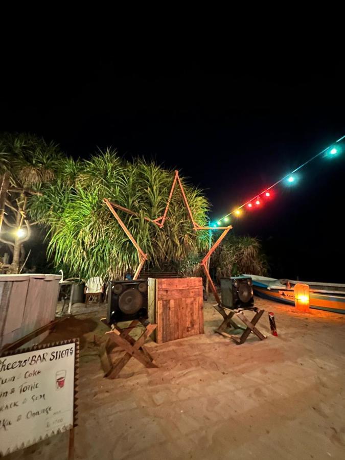 Surfing Beach Nilaveli Trincomalee Εξωτερικό φωτογραφία